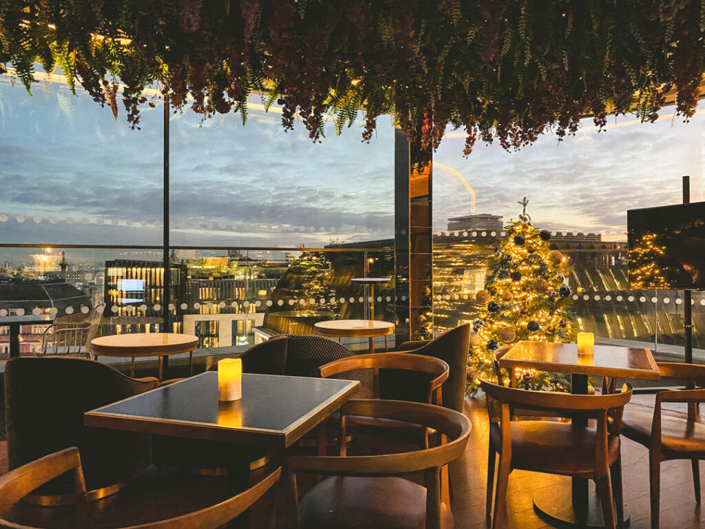 Interior image of LSQ Rooftop – Leicester Square