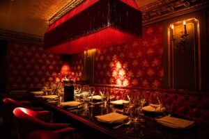 Saloun Rouge in Park Chinois Interior Image